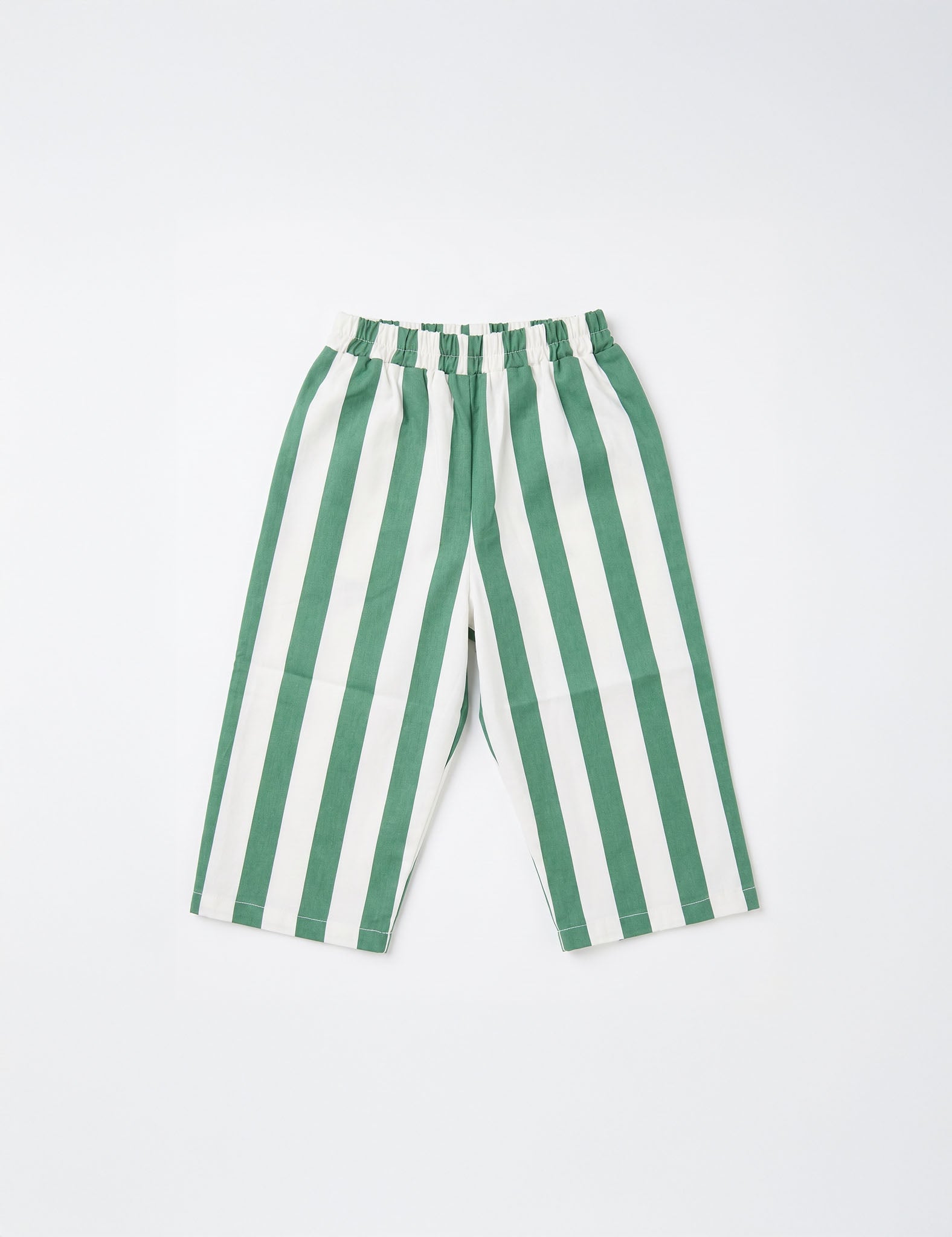 Calças de bebé verde e branco às riscas, pernas direitas, cós elástico.