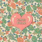 Camisola infantil de manga comprida com estampado floral e coração rosa com texto. Konges Sløjd